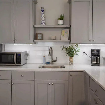 Luminária de LED com Sensor LumiHome